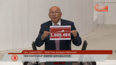 Utku Çakırözer’in EngelliWeb 2025 verilerini kullandığı TBMM konuşmasından görüntü